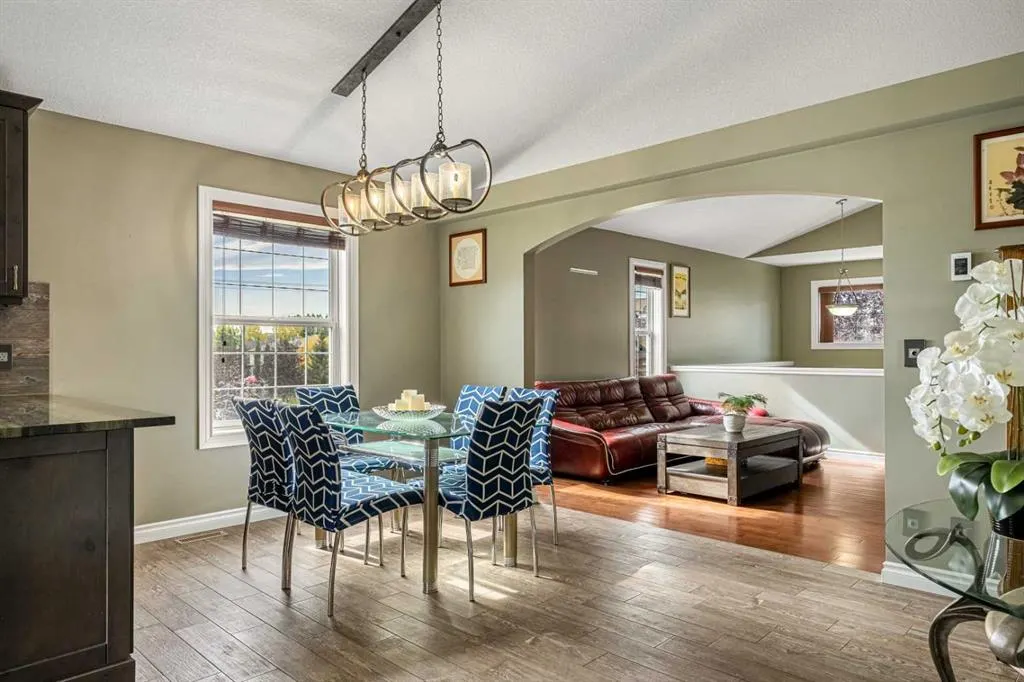 91 Panamount Gardens NW