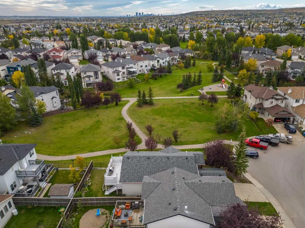 91 Panamount Gardens NW