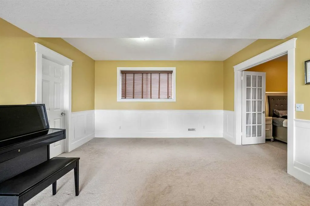 91 Panamount Gardens NW