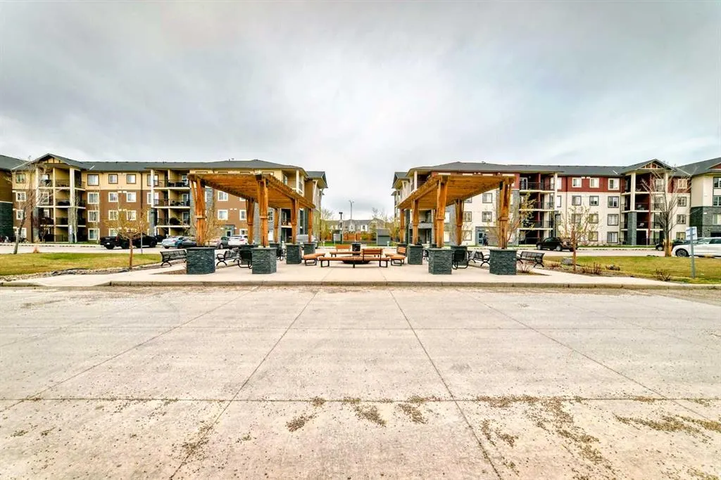 81 Legacy Boulevard SE, #3211