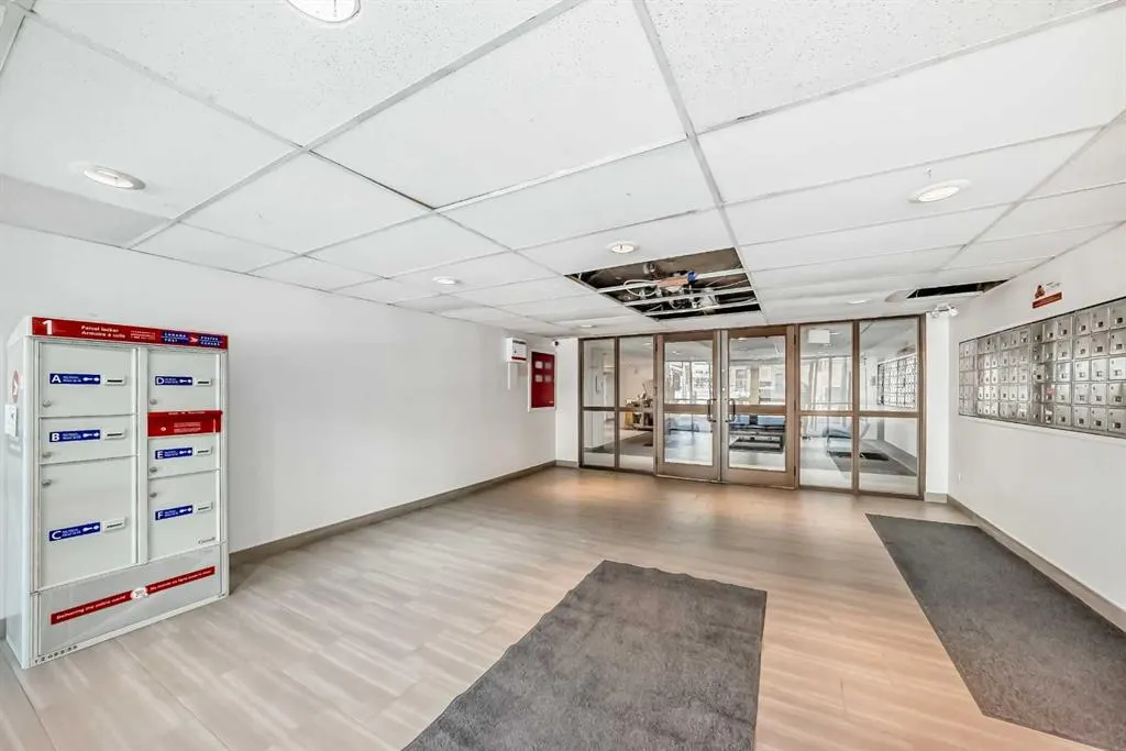 111 14 Avenue SE, #413