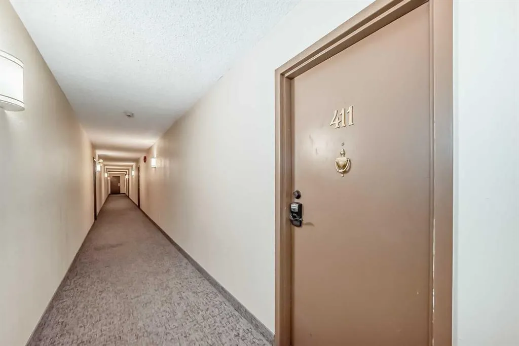 111 14 Avenue SE, #413