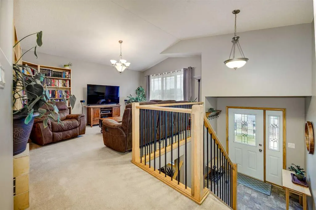 87 Lampard Crescent