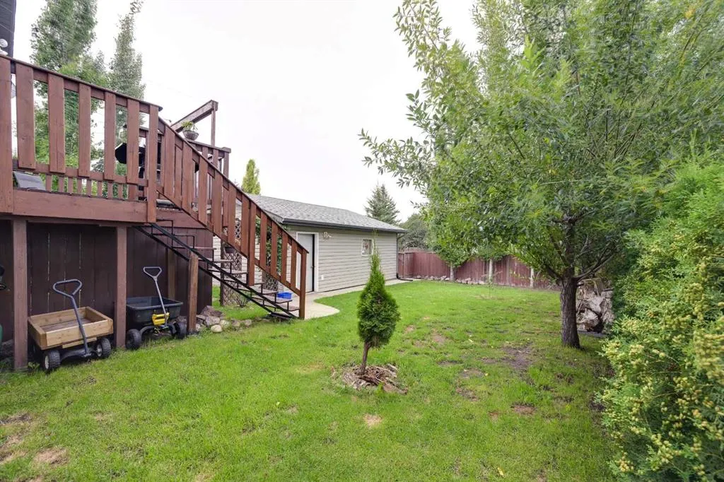 87 Lampard Crescent