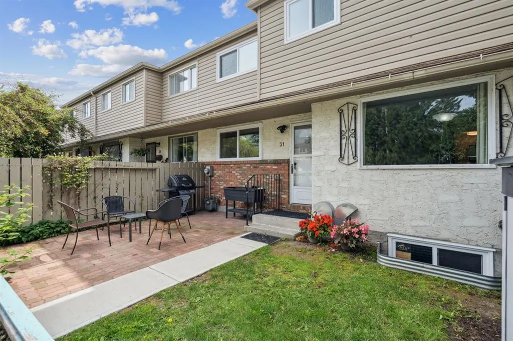 203 Lynnview Road SE, #31N