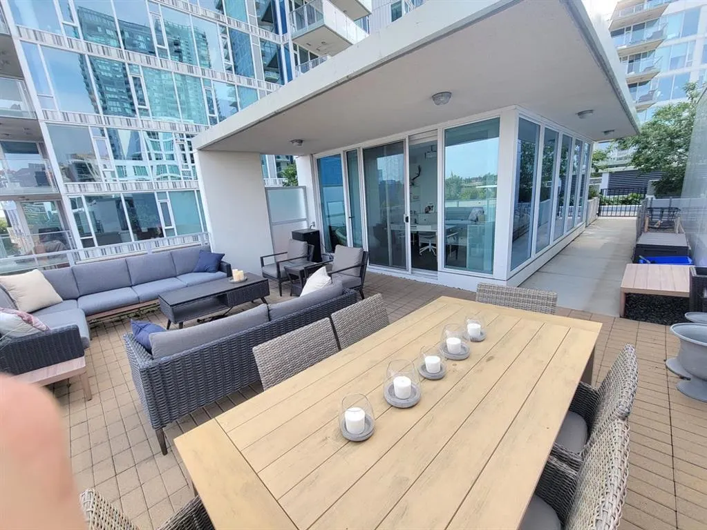 111 Confluence Mews SE