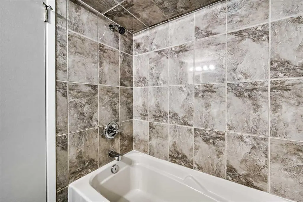 1027 Cameron Avenue SW, #103