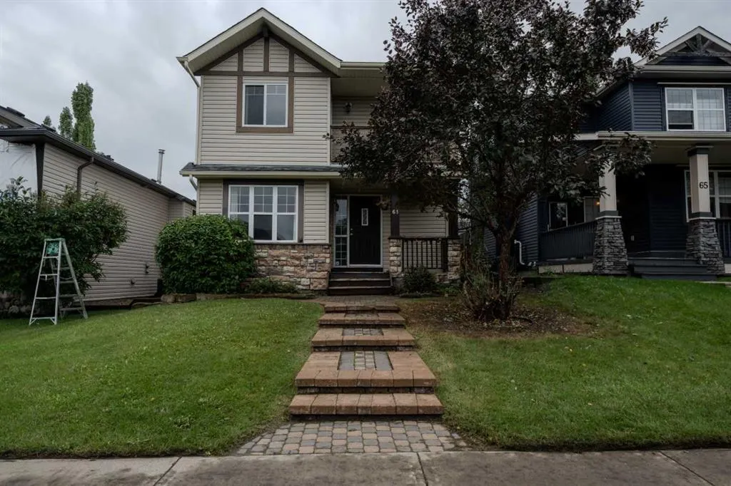 61 Everstone Avenue SW