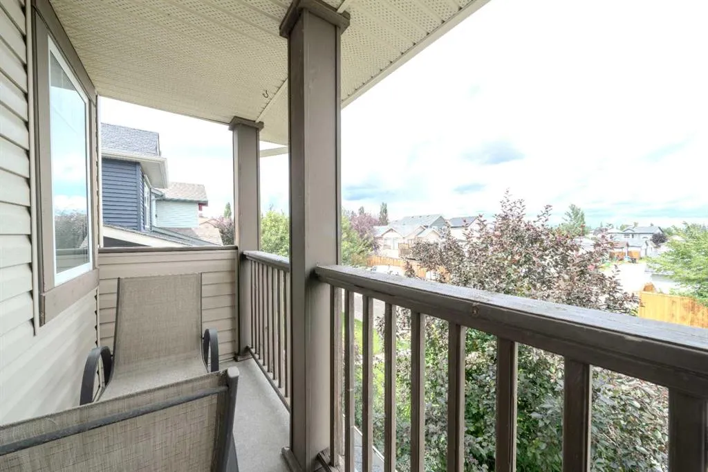61 Everstone Avenue SW