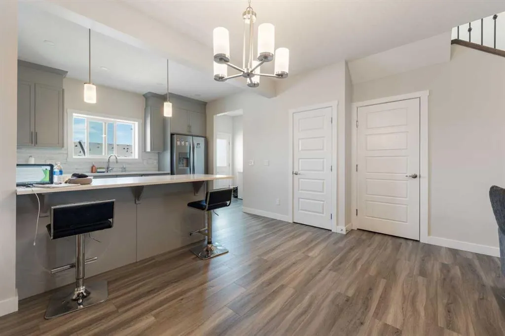 28 Sage Hill Crescent NW