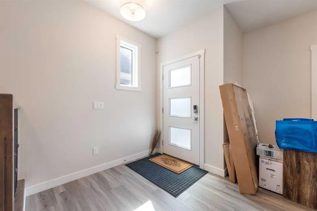 28 Sage Hill Crescent NW