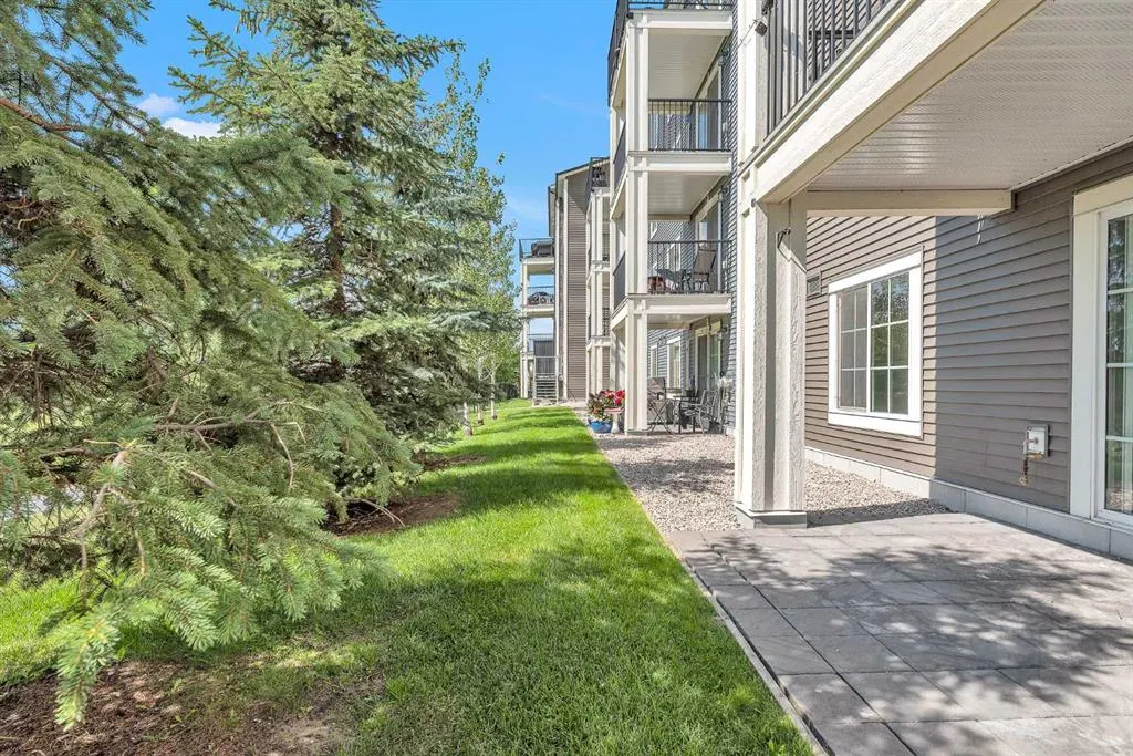 99 Copperstone Park SE, #4106