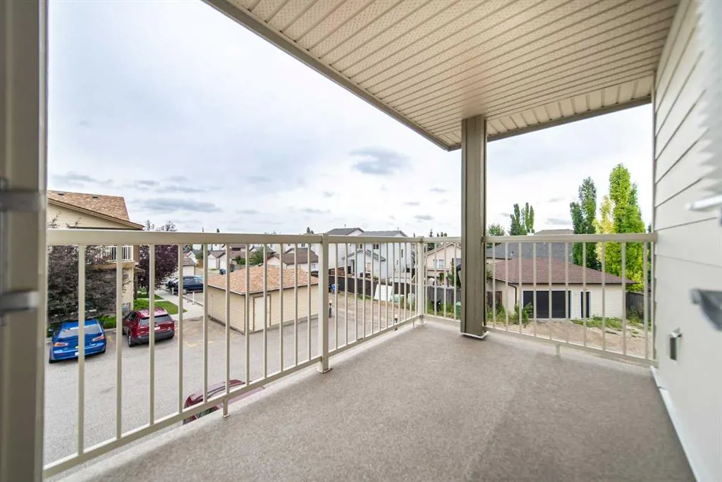 230 Eversyde Boulevard SW, #4201