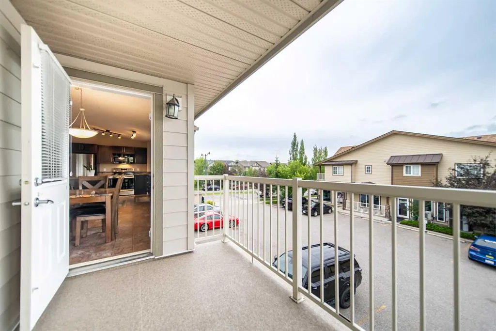 230 Eversyde Boulevard SW, #4201