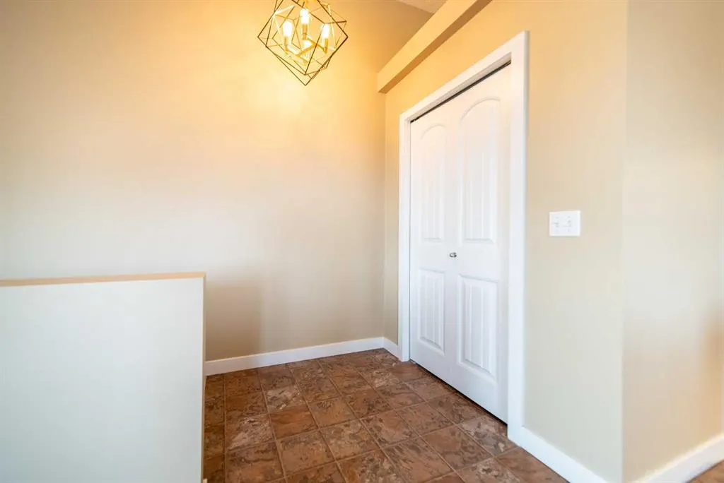 230 Eversyde Boulevard SW, #4201