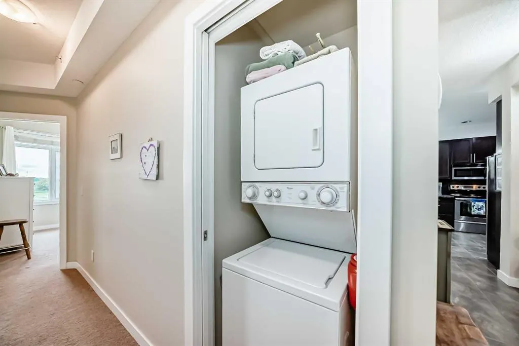 1005B Westmount Drive, #314