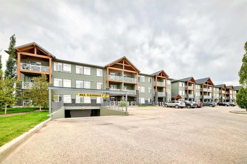1005B Westmount Drive, #314