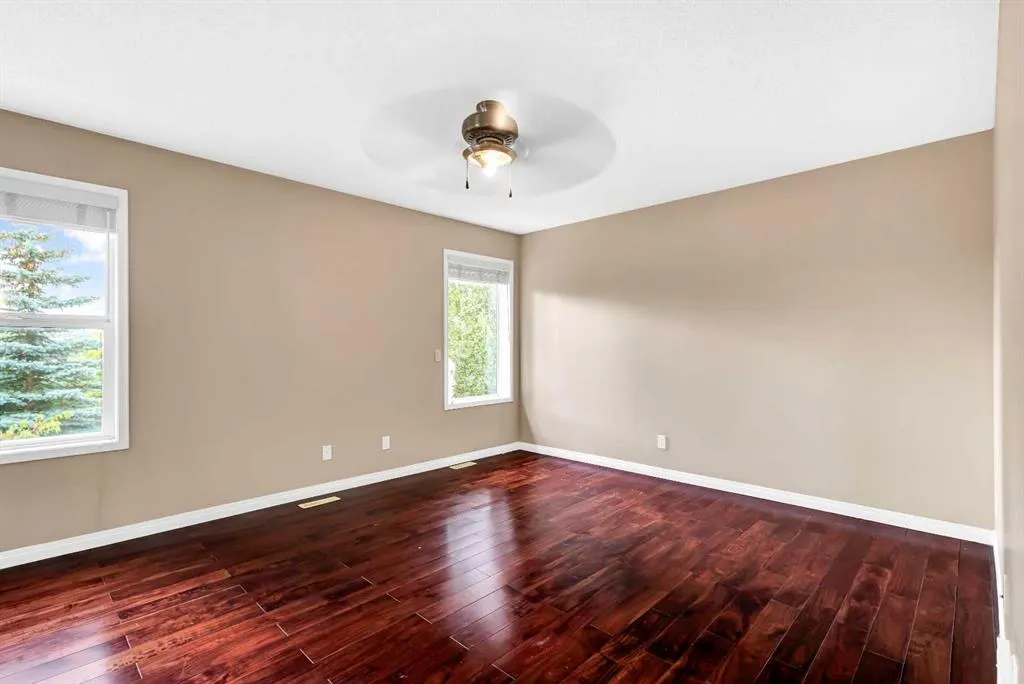18 Shannon Square SW