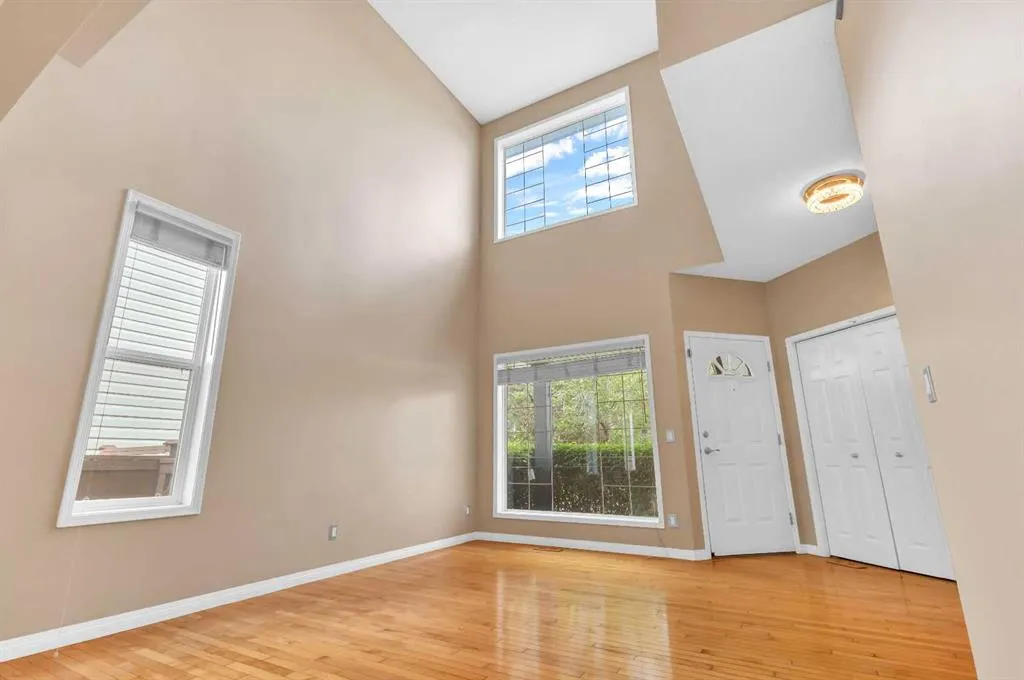 18 Shannon Square SW