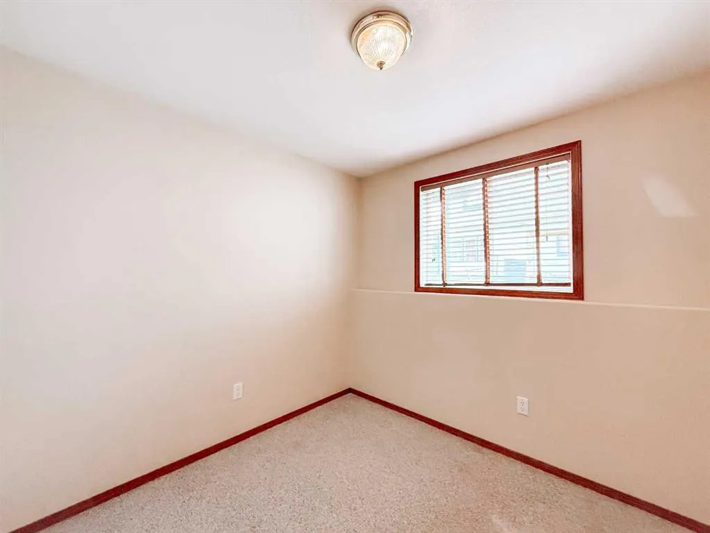 1006 3 Avenue, #3