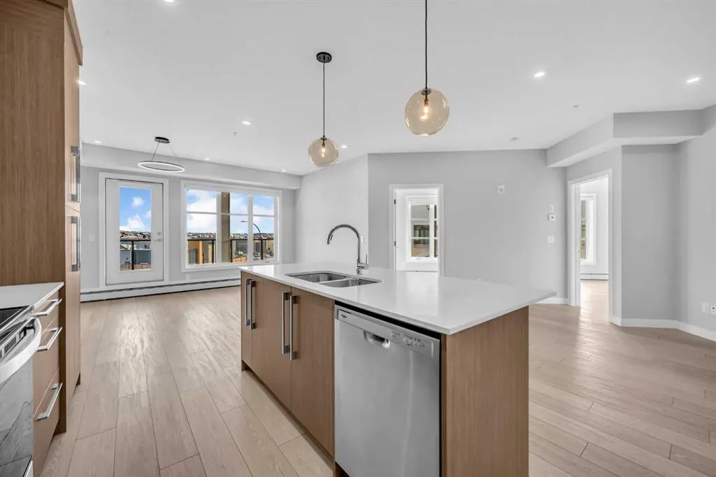 681 Savanna Boulevard NE, #2301