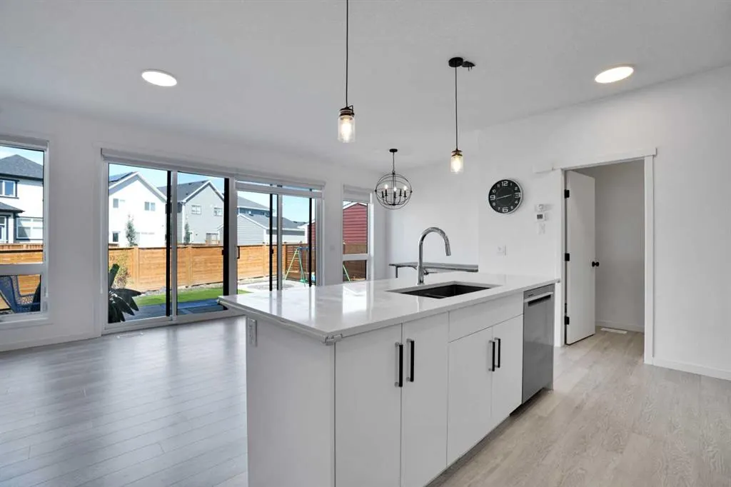 38 Magnolia Court SE