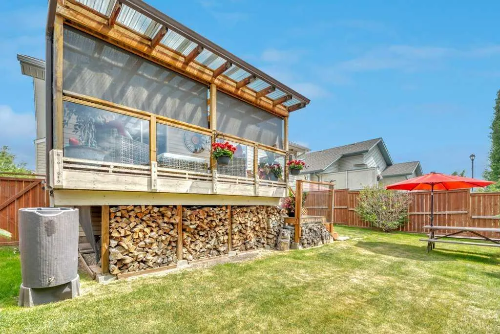 285 West Creek Springs