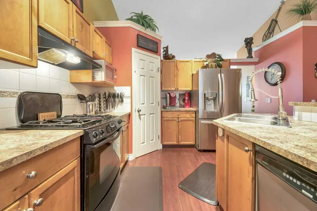 285 West Creek Springs
