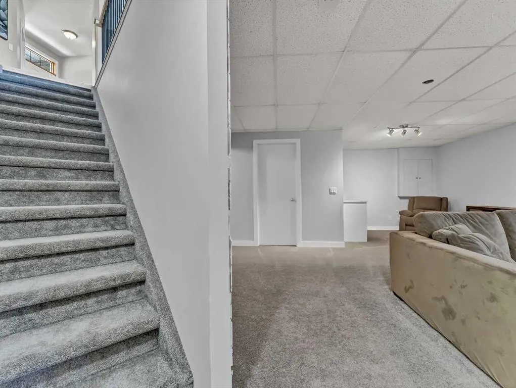 49 Vista Road SE