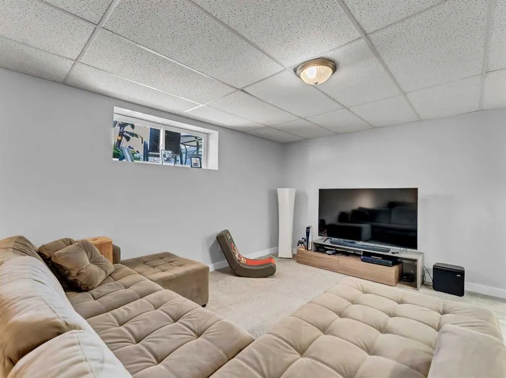 49 Vista Road SE
