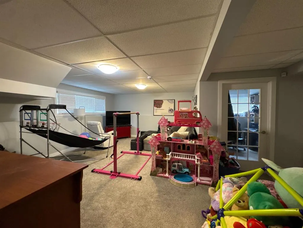 12 Rutherford Drive
