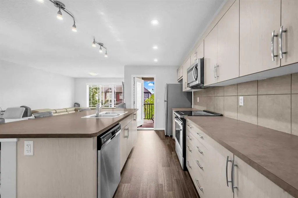 39 Cityscape Row NE