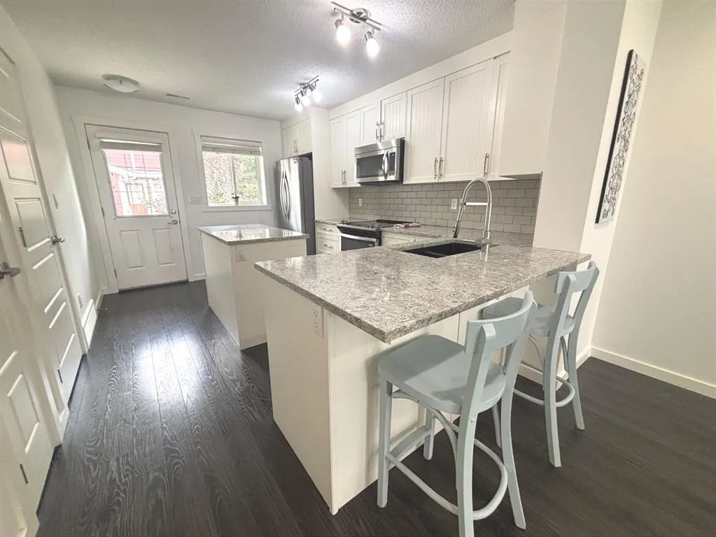 2400 Ravenswood View SE, #1513