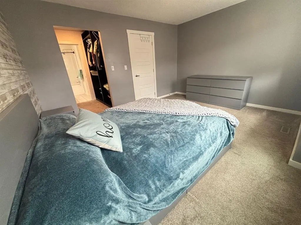 2400 Ravenswood View SE, #1513