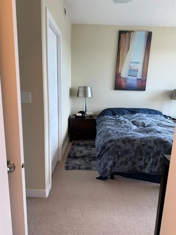 16 Varsity Estates Circle NW, #701