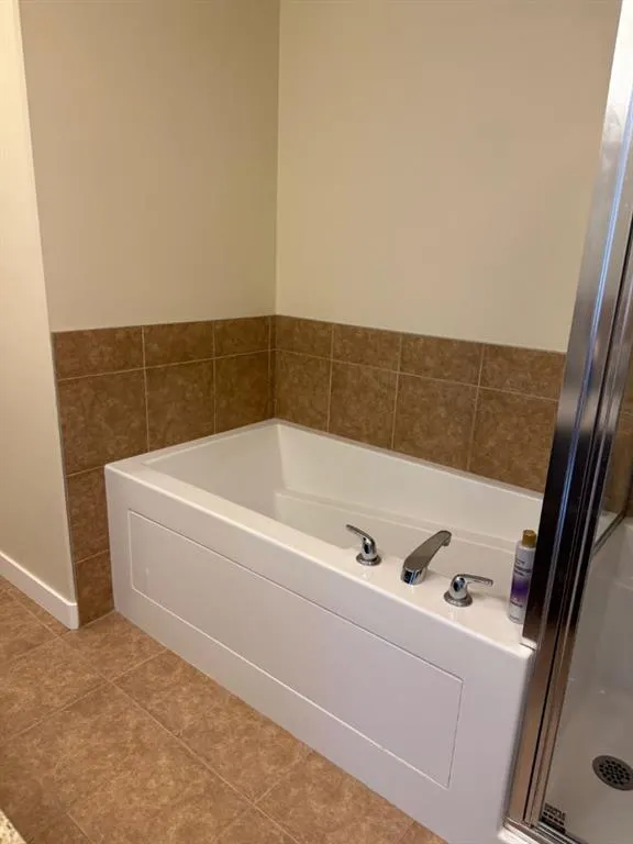 16 Varsity Estates Circle NW, #701