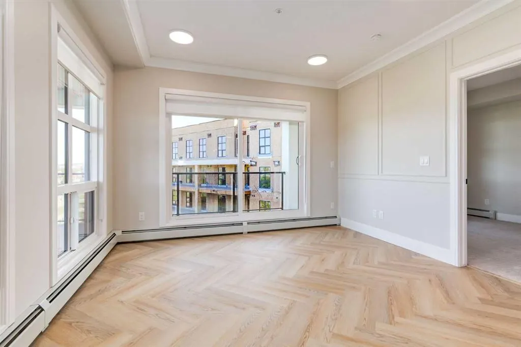 330 Dieppe Drive SW, #302