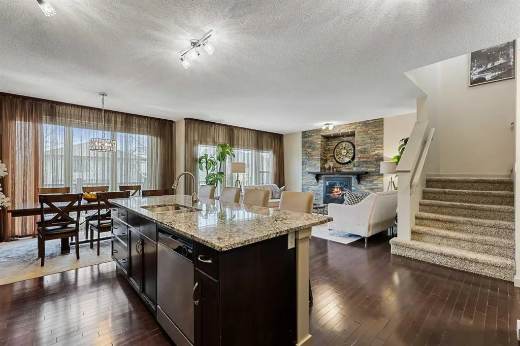 20 Walden View SE