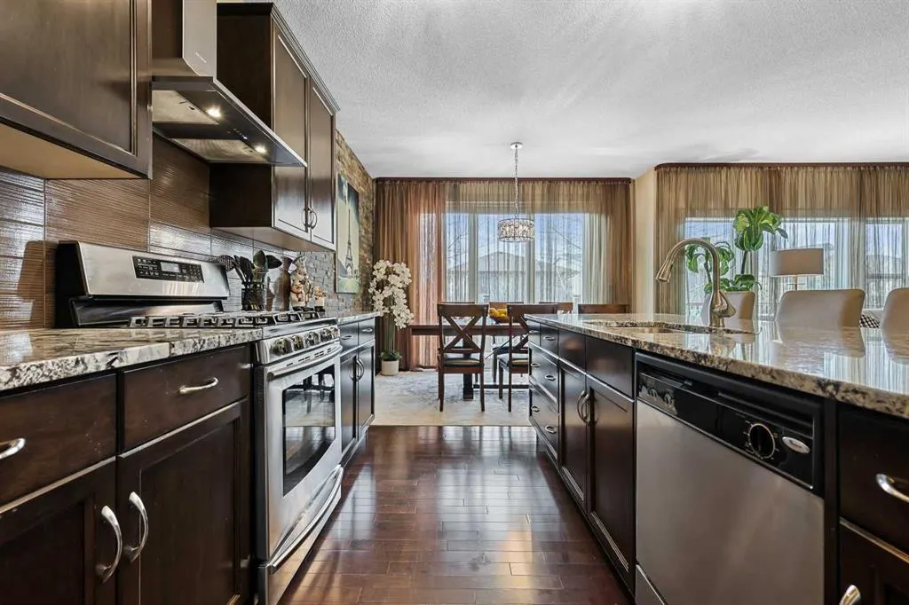 20 Walden View SE