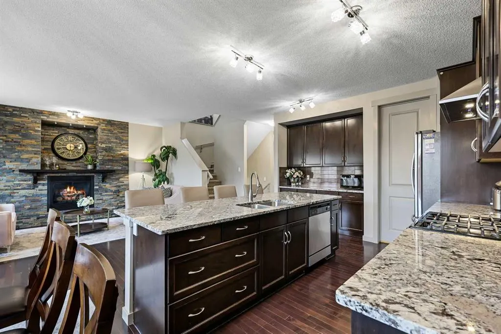 20 Walden View SE