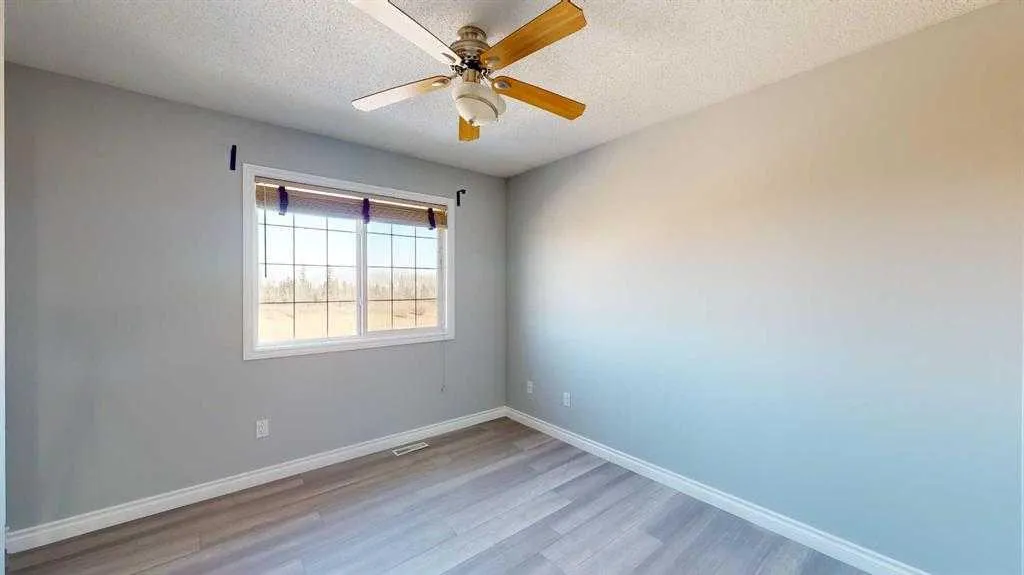 334 Grosbeak Way