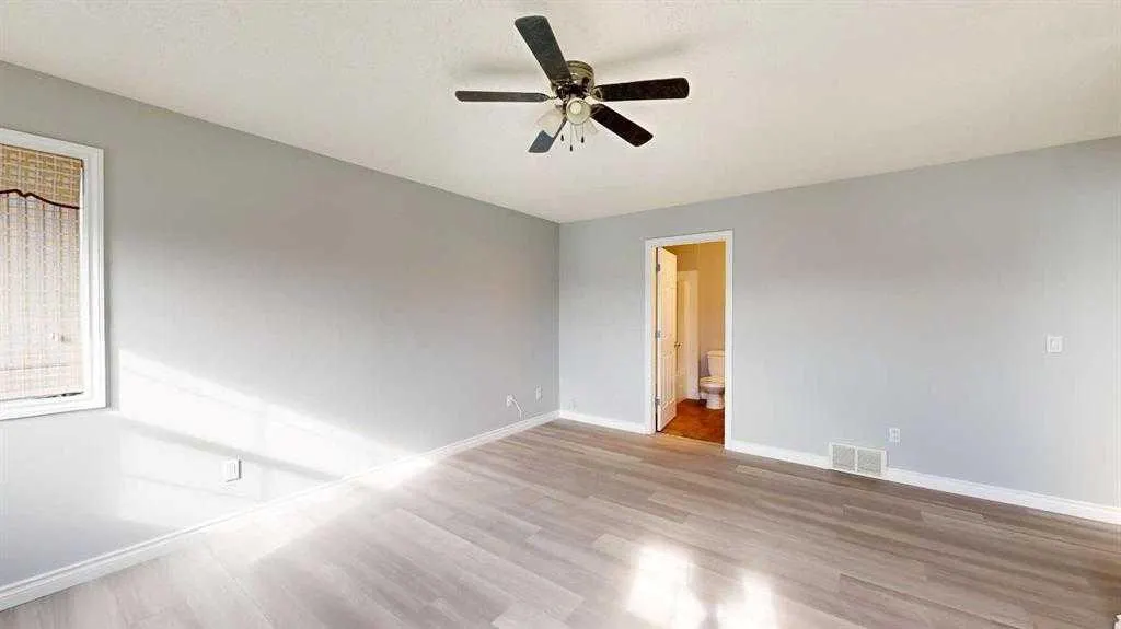 334 Grosbeak Way