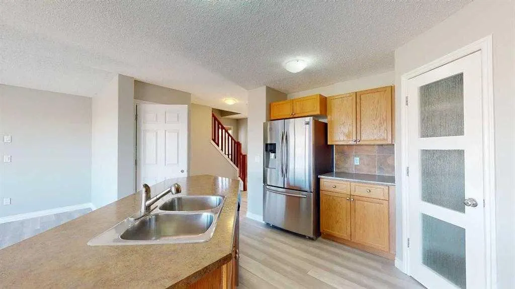 334 Grosbeak Way