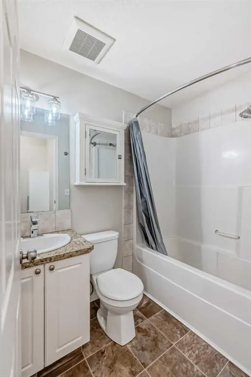 1010 Railway Street, #312