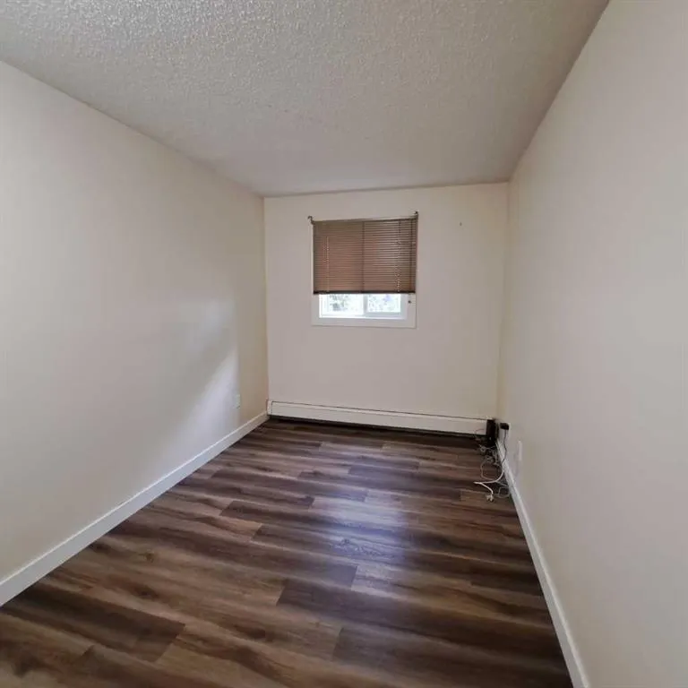 3910 23 Avenue S, #205