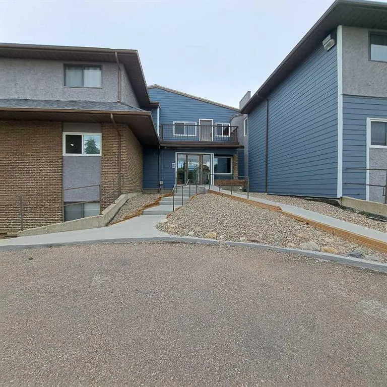3910 23 Avenue S, #205
