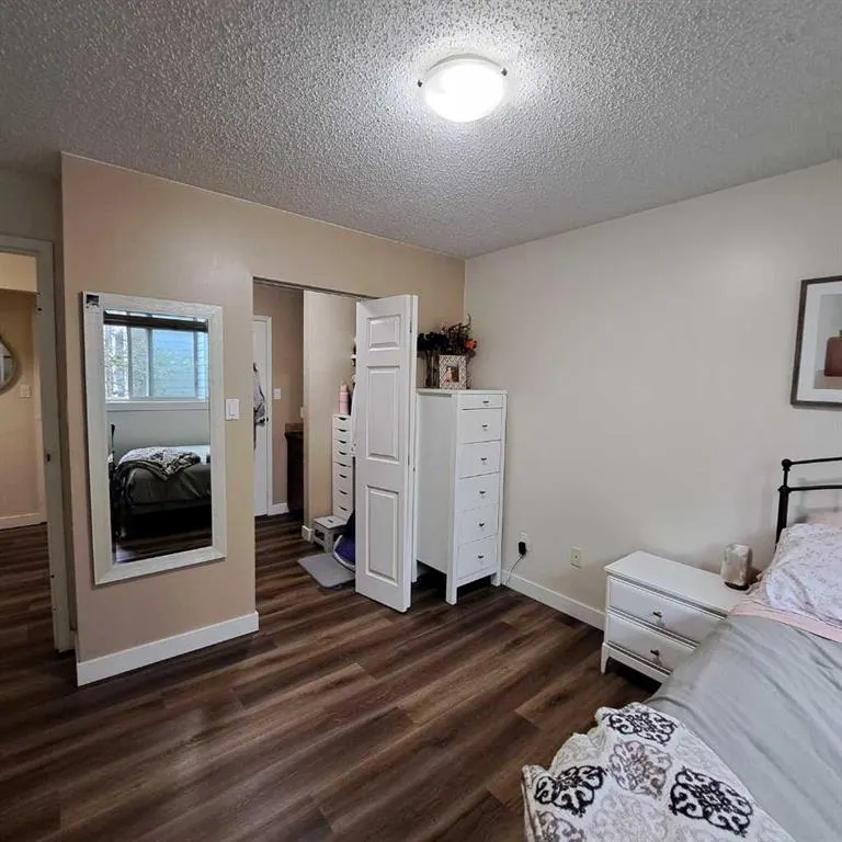 3910 23 Avenue S, #205