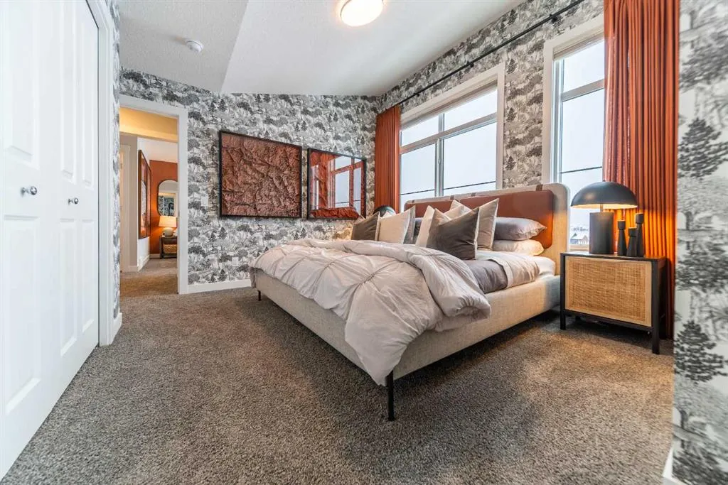 380 Seton Villas, #215