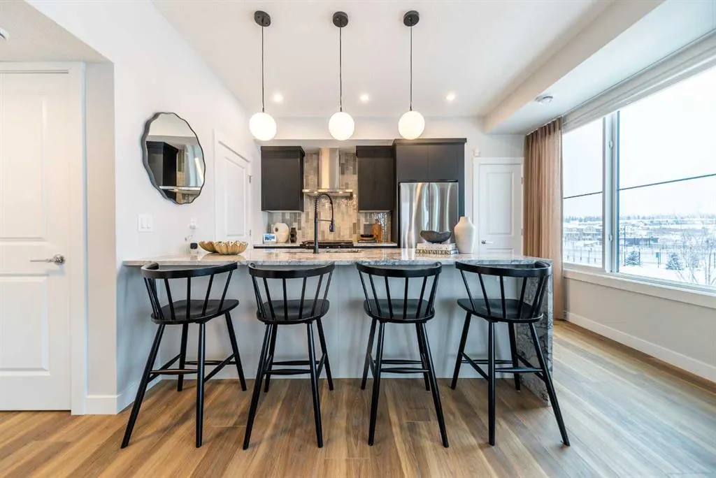 380 Seton Villas, #215