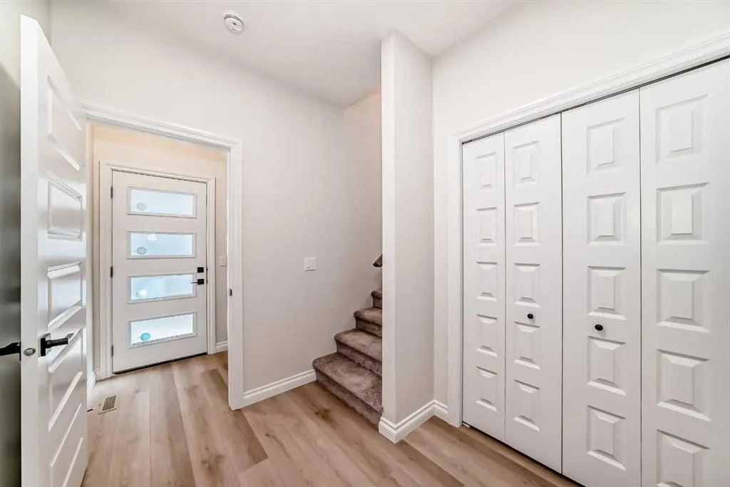 375 Homestead Grove NE
